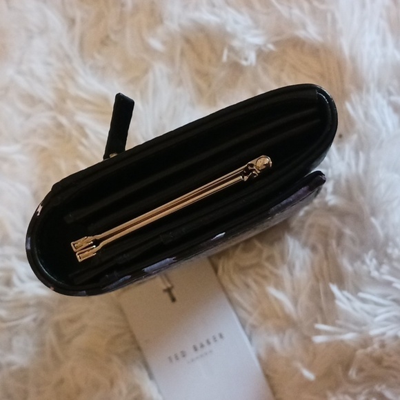Ted Baker Kammie purse - Picture 4 of 10